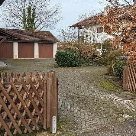 Am Frauenbach * Chieming
